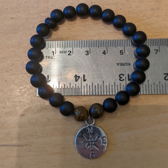 2 Natural Stone Bracelets - Picture 2 of 8